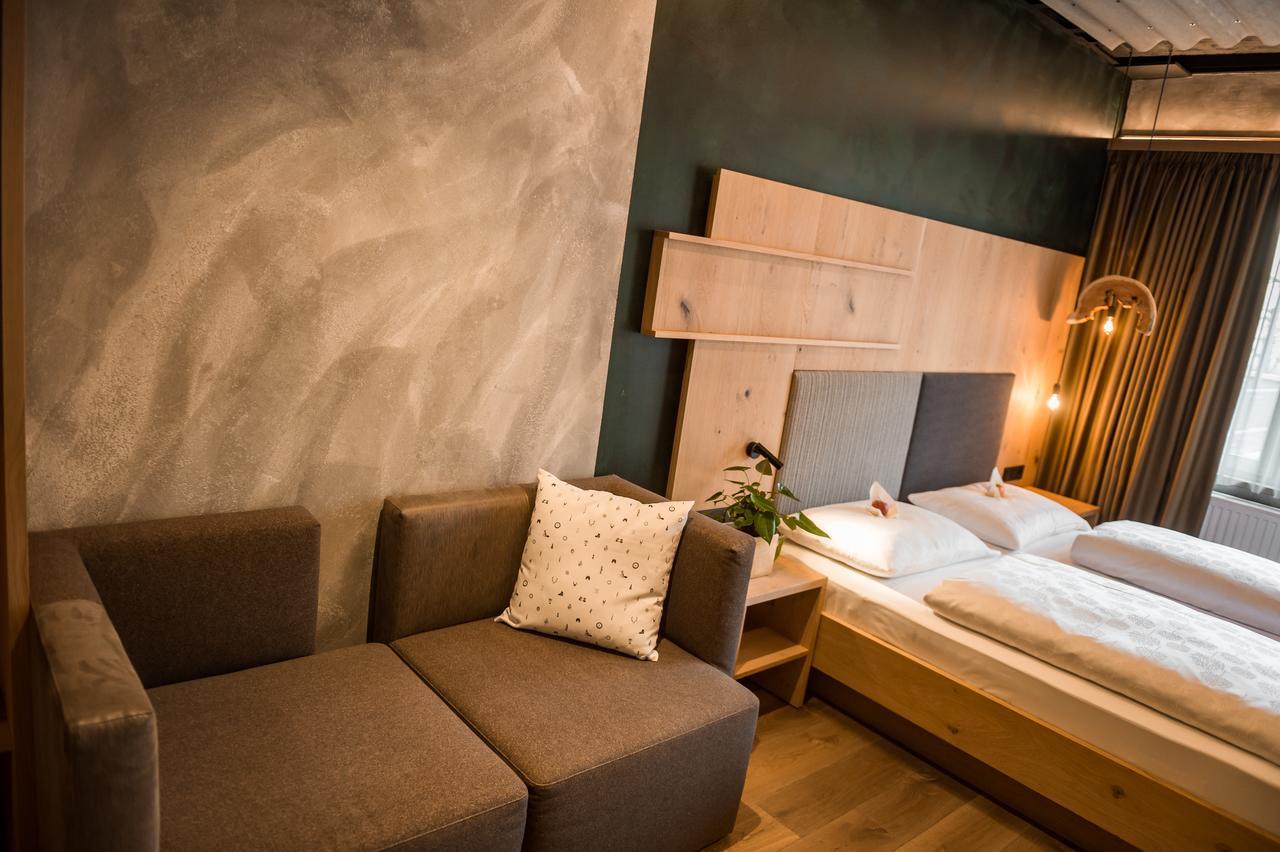 Hotel Krone Eat Drink 4*
